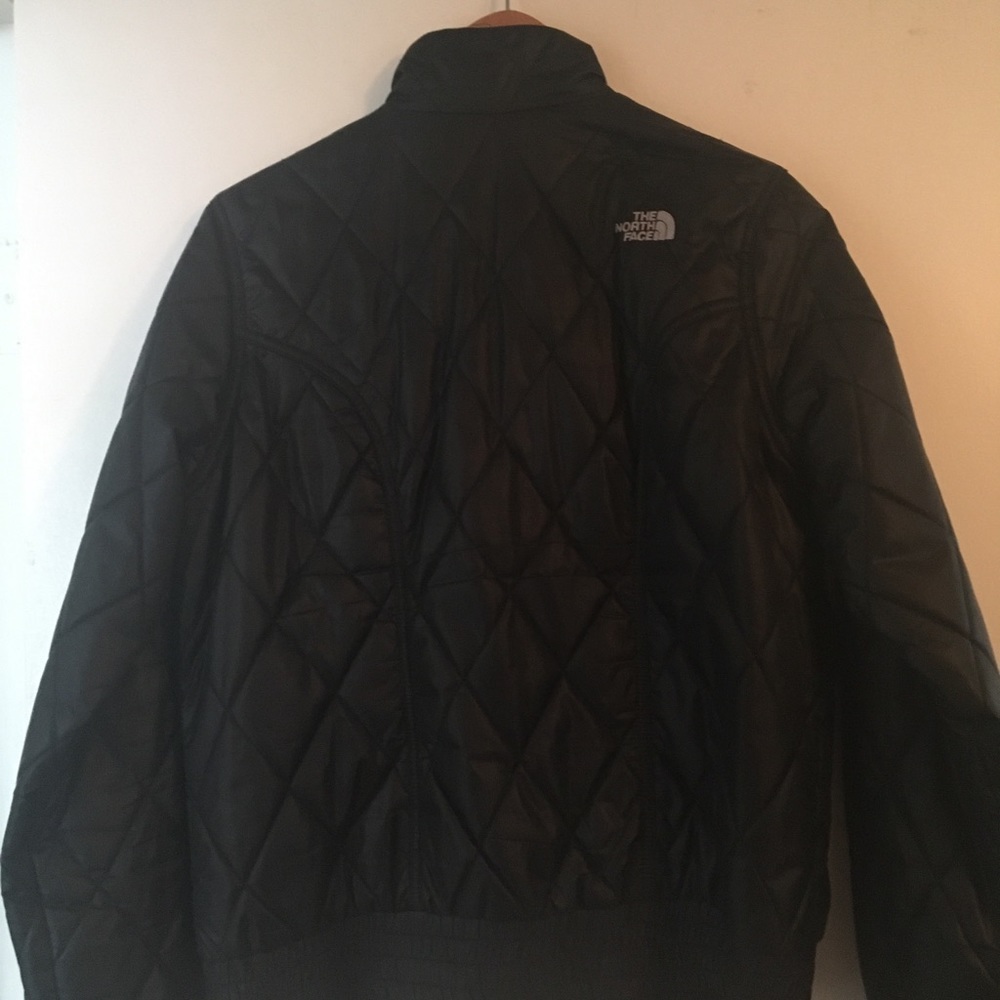 Women’s north face quilted light weight jacket